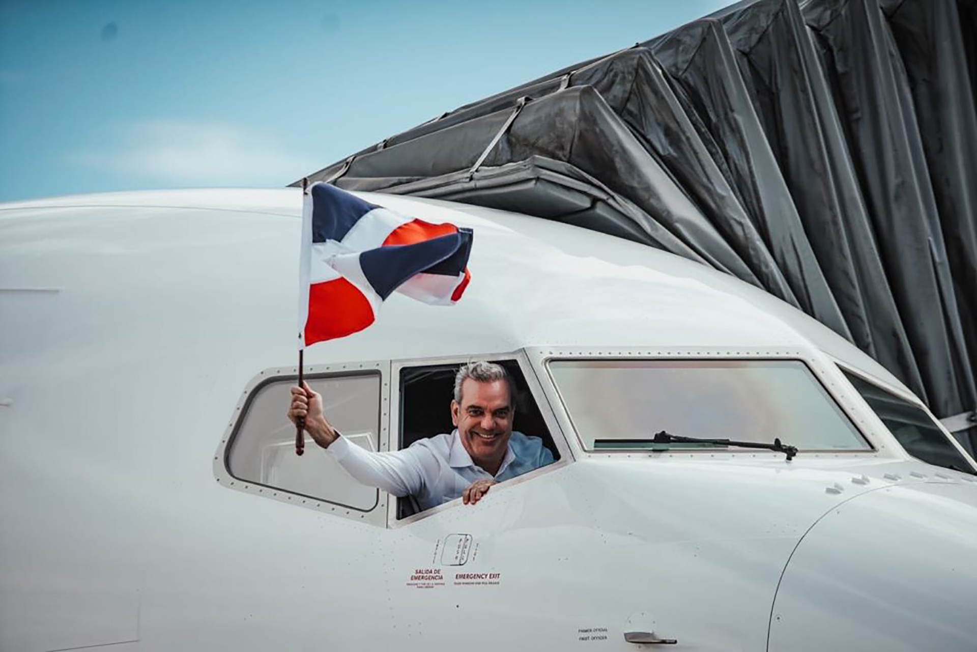 President Luis Abinader and Arajet the new Dominican airline